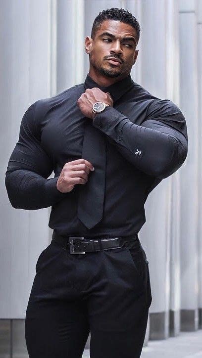 pin by arnold kaysly on fatasmes in 2022 men in tight pants muscular men fashion sexy