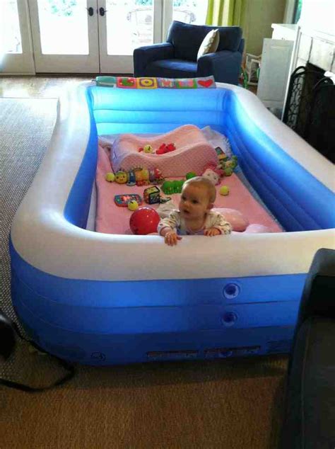 Use An Inflatable Pool As A Playpen For Your Toddler Do