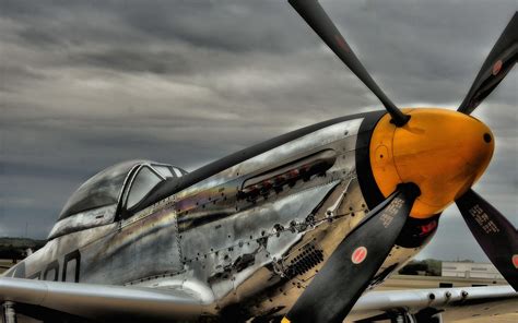 P-51 wallpapers