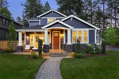 We have countless small front porch ideas pictures for you to consider. 32 Front Porch Ideas For Small Houses - Home Decor Bliss