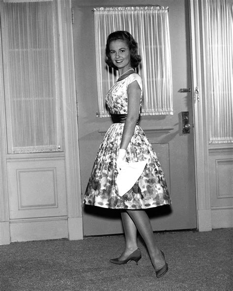Shelley Fabulous Shelley Fabares On Set Of The Donna Reed Show