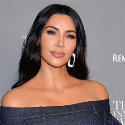Kim Kardashian Recalls Getting Mistaken For Kendall Jenners Mom E