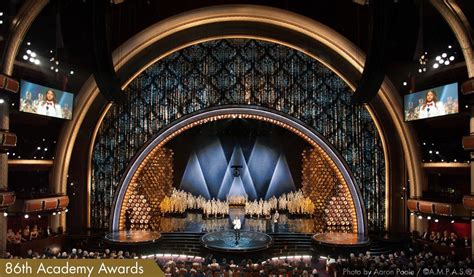 Pin On Oscars Stage