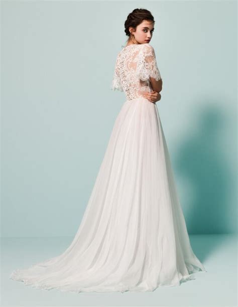 Discount 2016 Vintage Lace Sleeve Beach Wedding Dresses