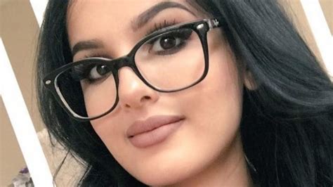 Sssniperwolf Net Worth How Much Does She Earn And Personal Life