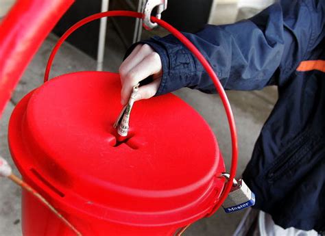 The Salvation Army Red Kettle Campaign Prepares For An East Texas