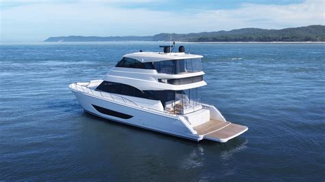 Global Launch Maritimo M55 Flybridge Motor Yacht