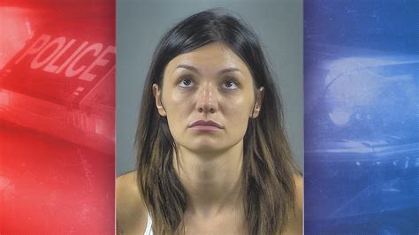 Woman Accused Of Burglarizing Warren County Residence Wnky News 40 Television