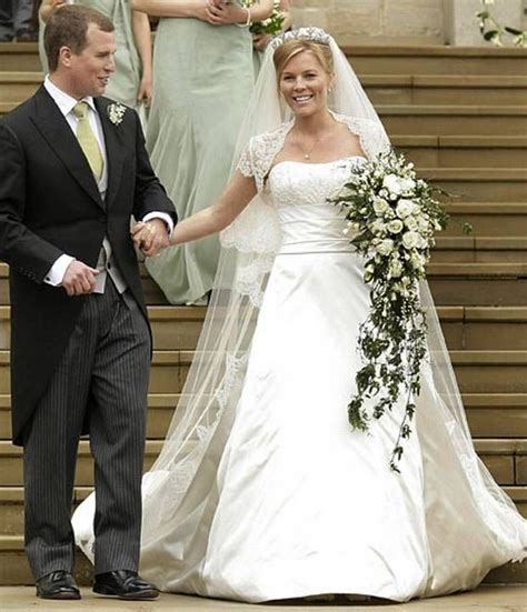 Although it opted out of the usual frills and lace details common amongst british royal wedding dresses, the gown was quite the vision. Comparing the Royal gowns of the past | Royal wedding ...