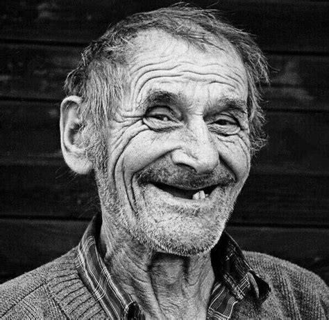Pin By Rachel Stefanelli On Photography Old Faces Portrait Smiling People