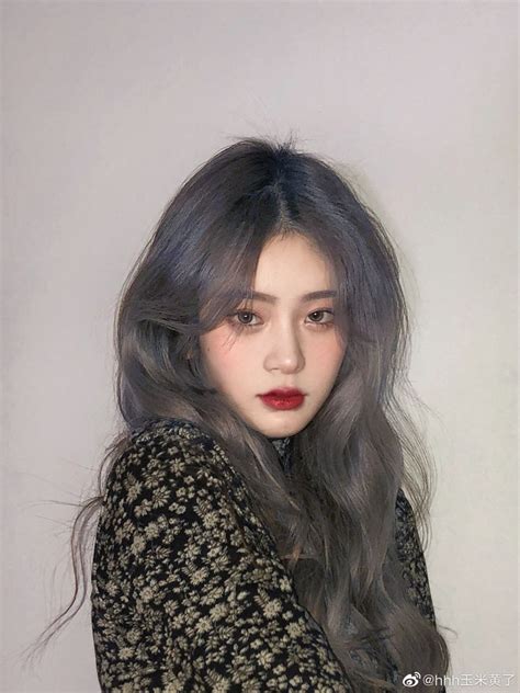 Pin By 𝐂𝐡𝐚𝐫𝐢𝐬𝐬𝐚 🦋💗 On Hhh玉米黄了 Korean Hair Color Hair Color Asian