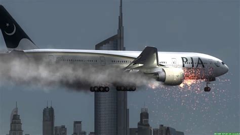 Pia 777 200er Engine Fire Landing At Dubai Youtube