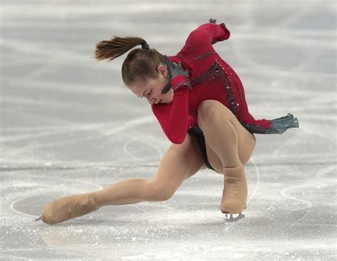 Julia Lipnitskaia Shines In Sochi
