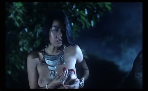 Sau Lai Tsui Breasts Scene In The Seventh Curse Aznude