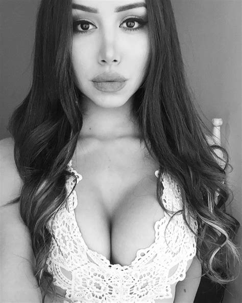 Alejandra Treviño Aletrevino95 En Instagram 🖤 Ana Cheri Hot Body