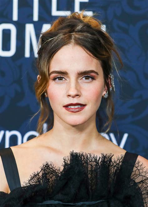 Emma Watson Wears A Balenciaga Dress To The Premiere Of Little Women At