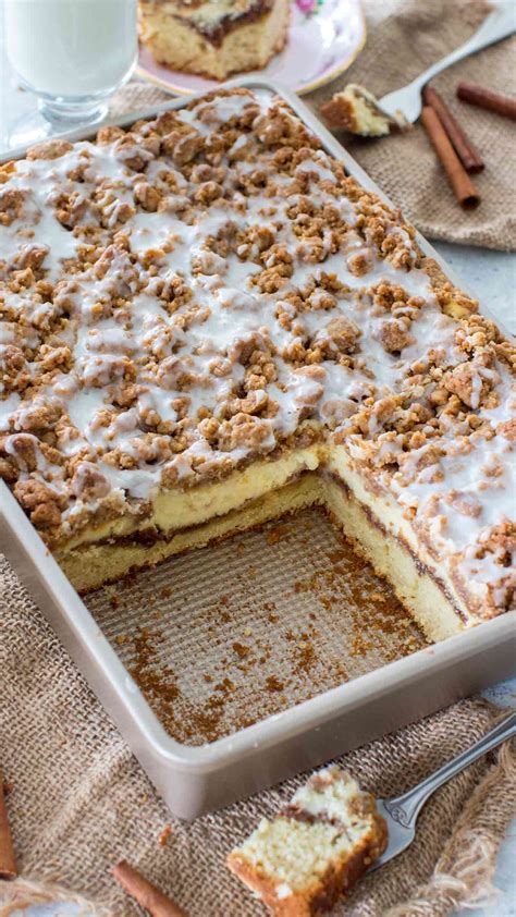 This delicious and easy to make crumb cake will satisfy your cravings for a buttery cake. Best Ever Coffee Cake Recipe - Sweet and Savory Meals