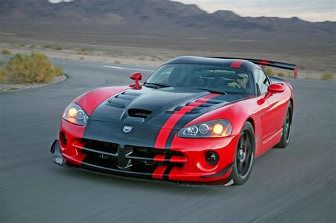Coolest Fastest And Most Unique Dodge Vipers Carbuzz