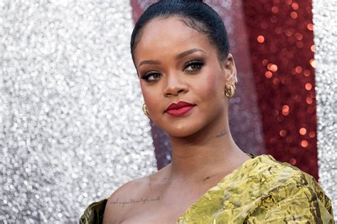 A Fake Rihanna Album Climbed The Music Charts This Weekend Rolling Stone