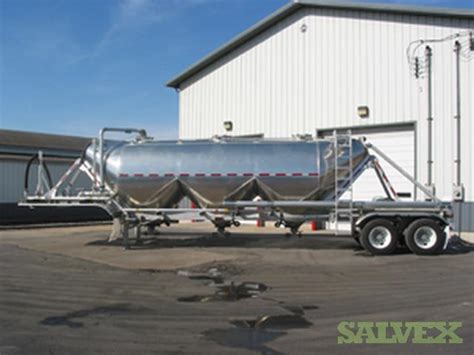 Pneumatic Aluminum Dry Bulk Tanker Trailer Salvex