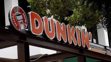 Dunkin' delivery bezorgt nu in bijna heel nederland! Dunkin' Donuts Tutup 450 Gerai Hingga Pengujung 2020, Kenapa?