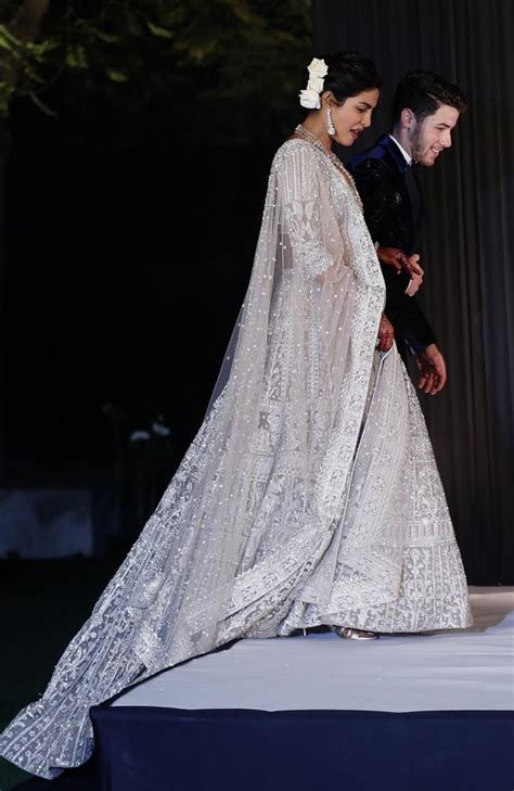 Priyanka chopra and nick jonas are married. Priyanka Chopra, Nick Jonas wedding: Photos of dress ...