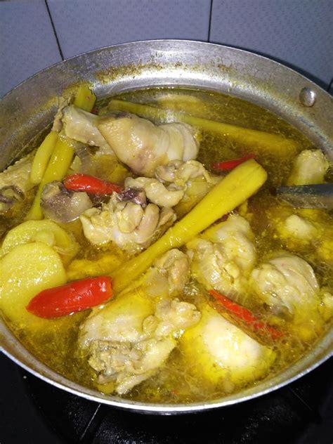 Menu masakan lada hitam ini sangat sesuai dimasak dengan ayam, daging mahupun ikan. Resepi Ayam Masak Thai Facebook - Surasmi K