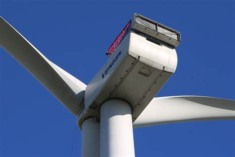Global leader in sustainable energy solutions. Vestas V164-8.0 - 8,00 MW - Wind turbine