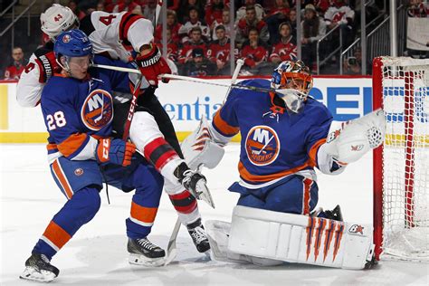 Complete coverage of the new york islanders with the latest news, scores, schedule and analysis from newsday. New York Islanders ESNY player grades: Jaroslav Halak