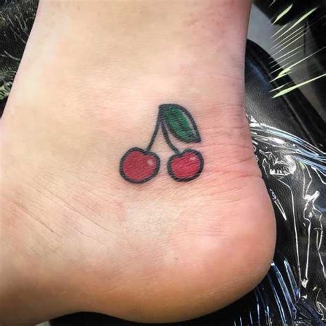 50 Small Foot Tattoo Ideas To Show Off