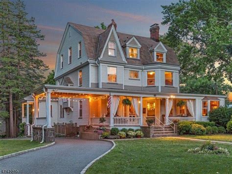 20 Spectacular Victorian Homes On The Market In Nj Ridgewood Nj Patch