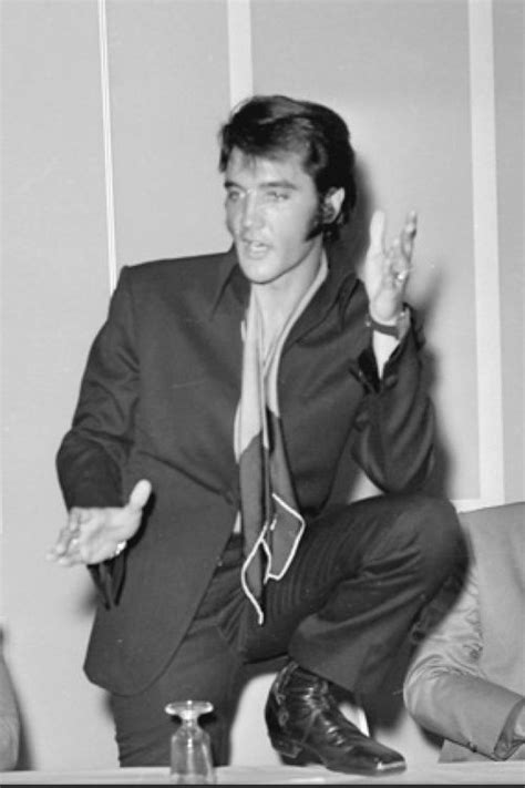 The Swinging Sixties Elvis Presley Images Elvis Presley Photos Elvis Presley