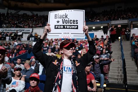 How Many Attended Trumps South Carolina Rally Crowd Photos