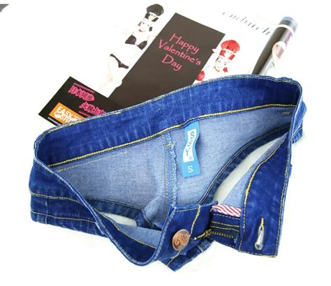 Sexy Womens Crystal Shorts Feminino Jeans Denim Micro Mini Jean Ultra Low Rise Waist Clubwear