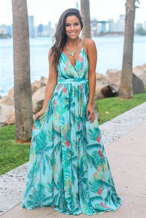 Omg You Dont Want To Miss Out On This One Tropical Print Maxi