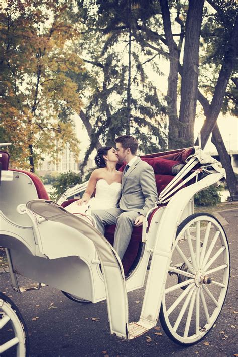 This Couple Takes A Romantic Horse And Carriage Ride Photo By Kelly T
