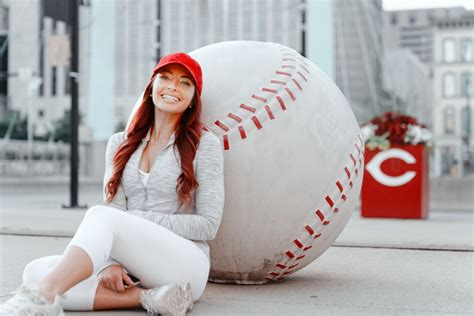 Rachel Luba The Groundbreaking Agent For Mlb Pitcher Trevor Bauer Is Abou Complex