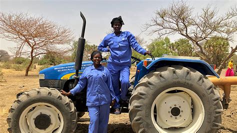 Female Tractor Drivers And Electricians In Chad Disrupt The Status Quo