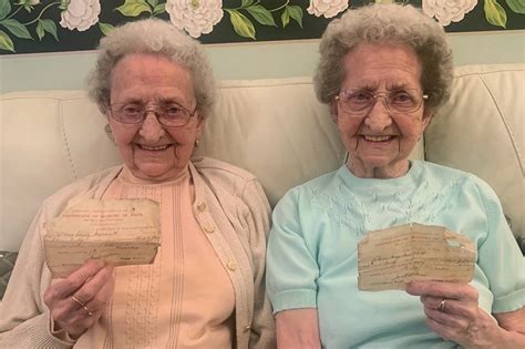 Britains Oldest Twins 95 Say The Key To A Long Healthy Life Is No Sex And Plenty Of Guinness