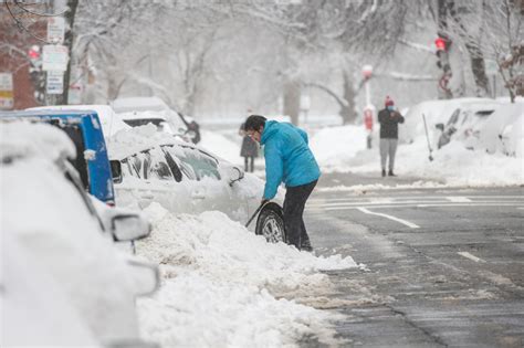 Noreaster Rips Through Massachusetts Dumps More Than A Foot Of Snow