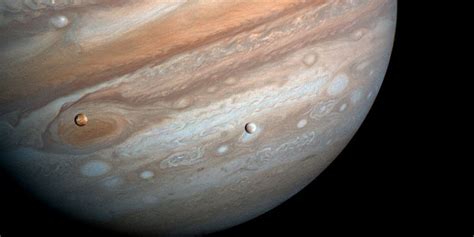 Es handelt sich um zwergsatelliten mit namen wie metis, adrastea, amalthea und äußere jupitermonde. Zwölf neue Jupitermonde entdeckt, darunter ein "Sonderling ...