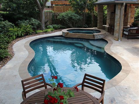 Customoutdoors Com Lagoon Pool With Raised Spa Backyard Pool Designs Pool Pool With