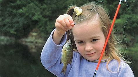 10 Tips For Teaching A Kid To Fish