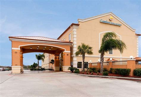 Comfort Inn And Suites Galveston Bay Refineries 70 ̶1̶3̶0̶ Updated