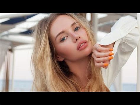 Russian Gorgeous Model Olya Abramovich Bio Wiki Height Weight Boyfriend Net Worth Youtube