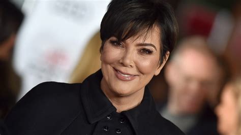 Kris Jenner Doing Drunk Karaoke On Valentines Day Is A Must See Glamour