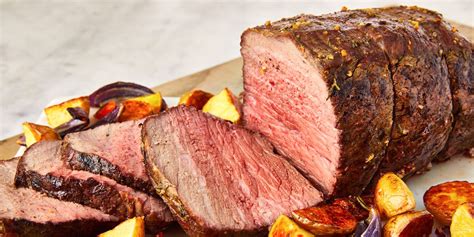 For years, and i'm talking years, my grandma would make a tenderloin on christmas day. 25+ Christmas Roast Recipes - Holiday Main Dishes—Delish.com