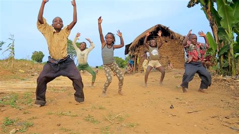 Masaka Kids Africana Dancing Serebu By Eddy Kenzo Youtube