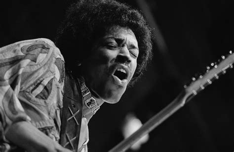 Honoring Jimi Hendrix One Solo At A Time The Seattle Times
