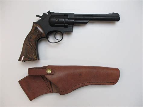 Crosman Model 38t Revolver Pellet Pistol
